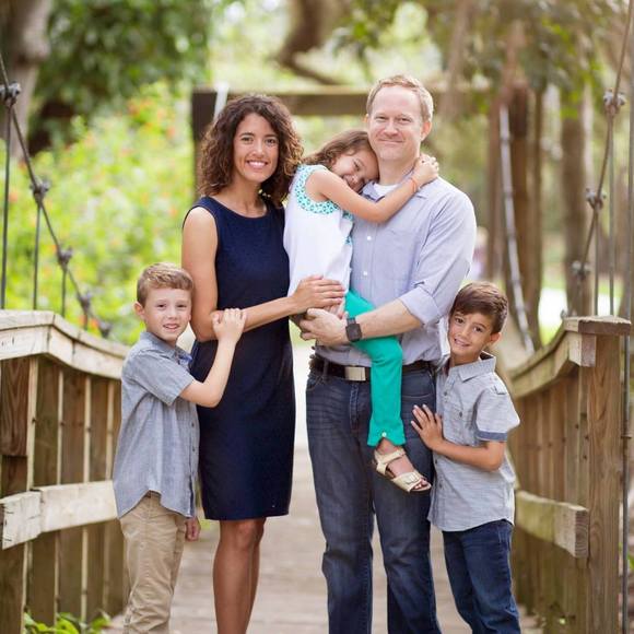 Meet your Posher, Stephanie - Picture 1 of 1